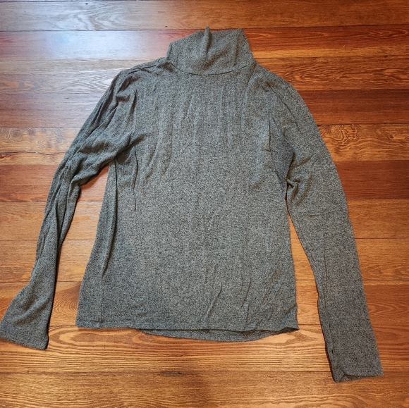 Green Express One Elevon Turtleneck Longsleeve Women's Large - Picture 1 of 2